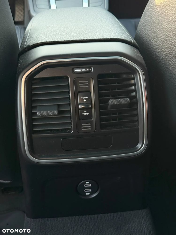 Porsche Macan Standard - 14