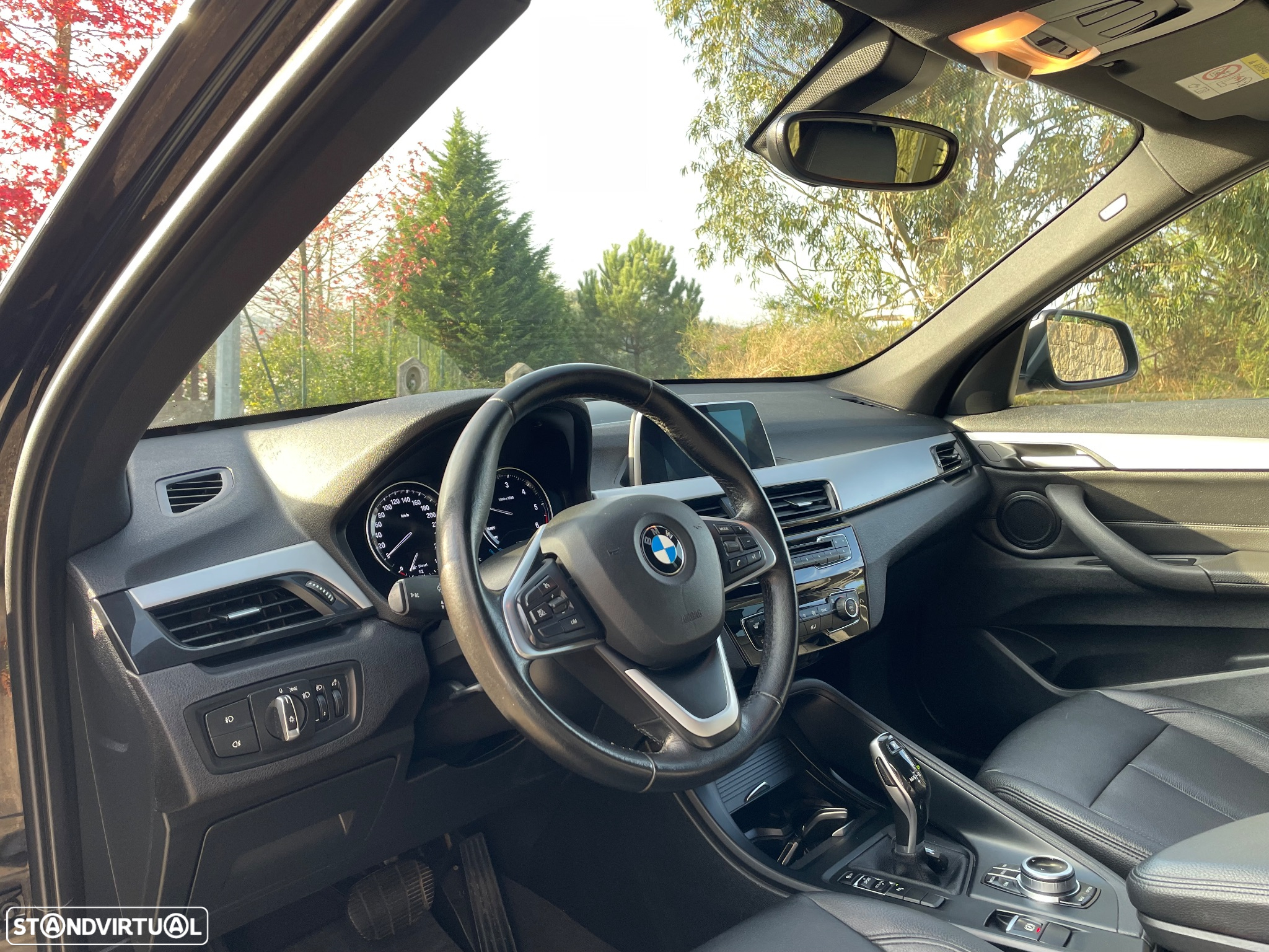 BMW X1 16 d sDrive Auto Line Sport - 19