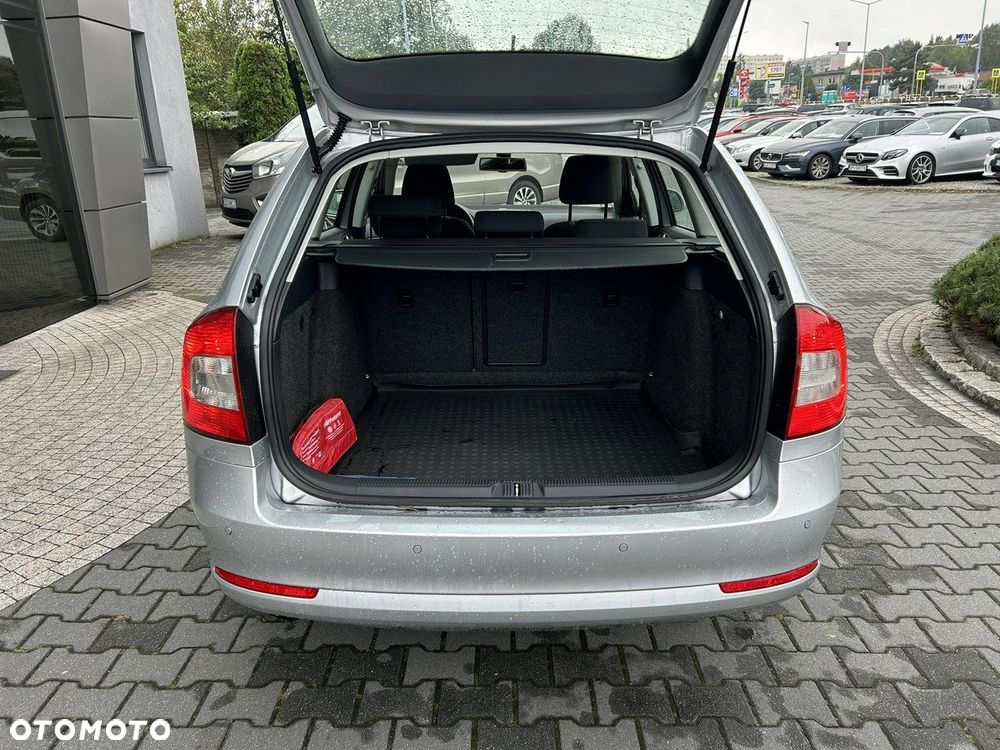 Skoda Octavia 1.6 TDI DPF Ambition - 7