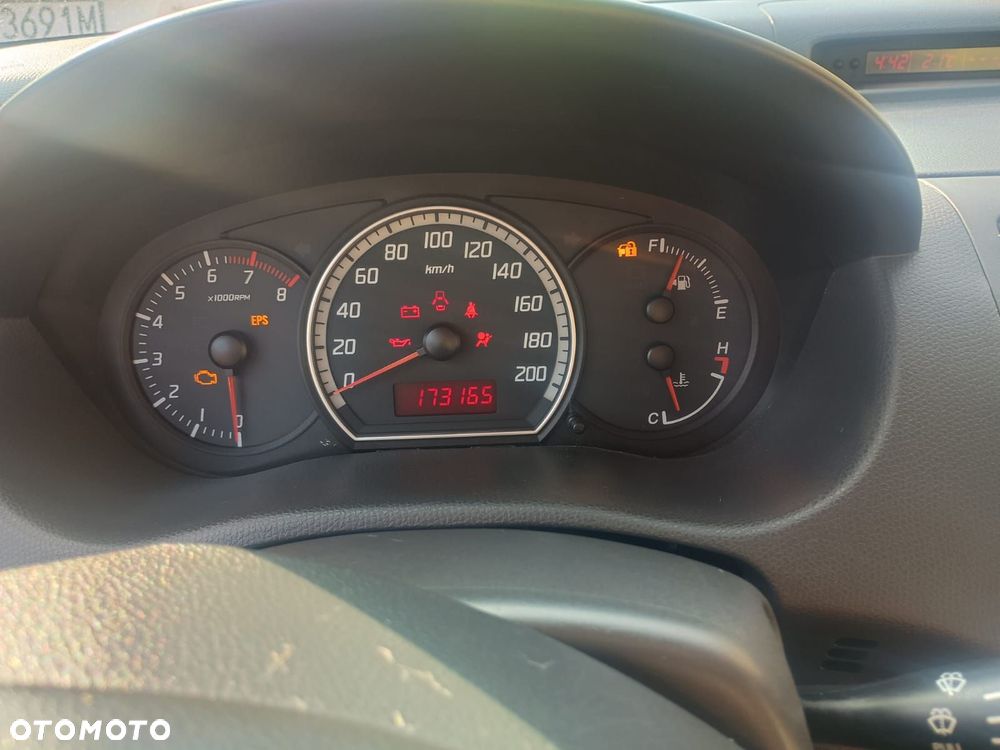 Suzuki Swift 1.3 GLX / Comfort - 11