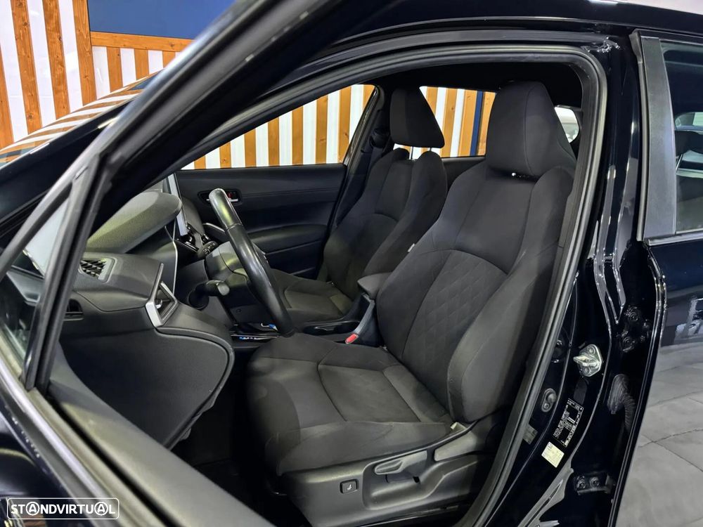 Toyota Corolla Cross 1.8 Hybrid Exclusive - 13