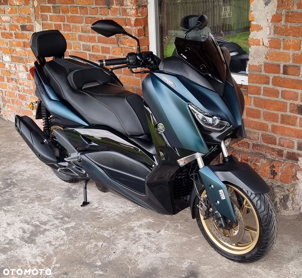 Yamaha X-max - 1