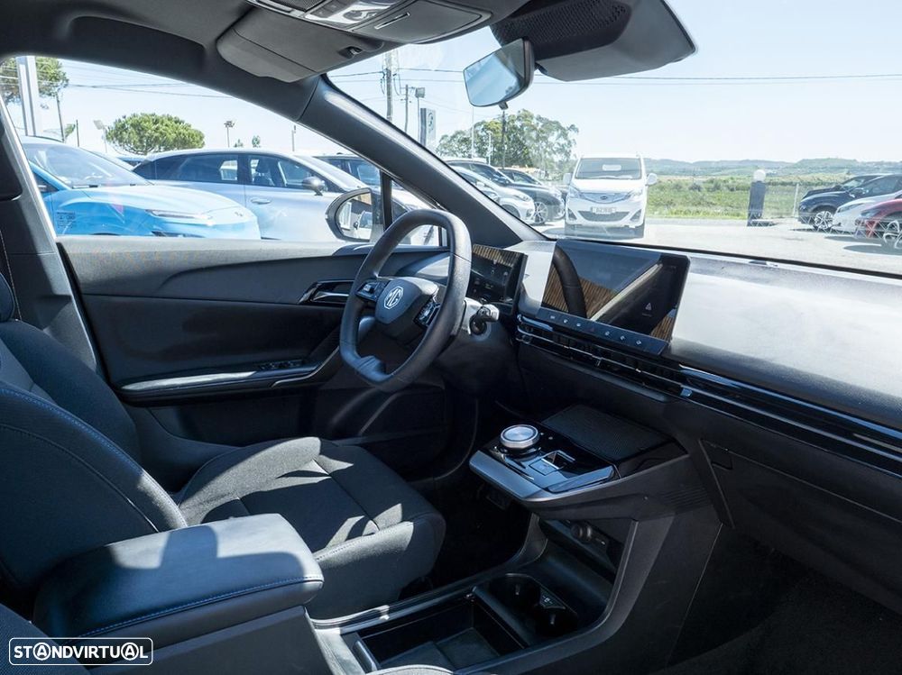 MG MG4 51 kWh Standard - 17