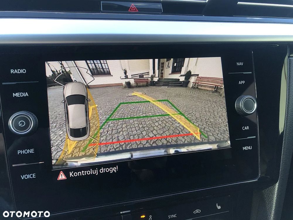 Volkswagen Arteon 2.0 TDI R-Line DSG - 13