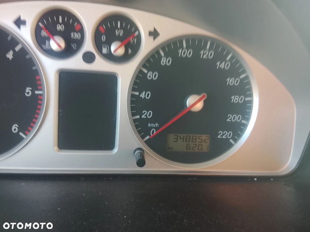 Ford Galaxy - 11