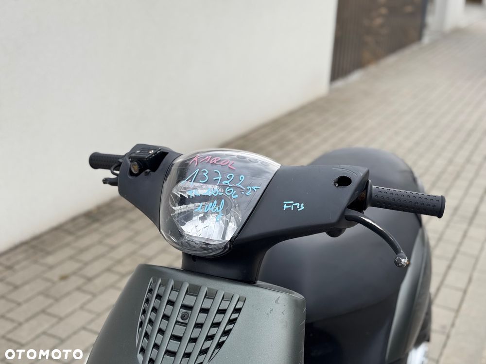 Piaggio ZIP - 5