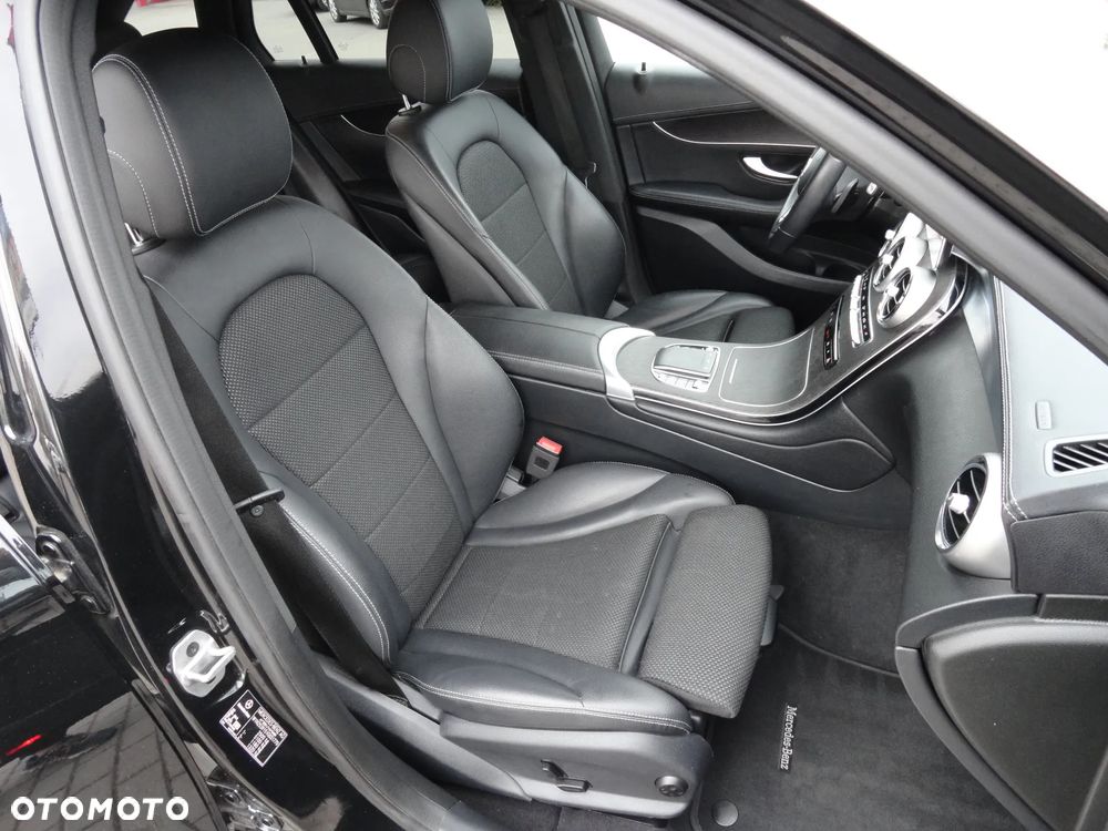 Mercedes-Benz GLC 220 d 4Matic 9G-TRONIC Exclusive - 11