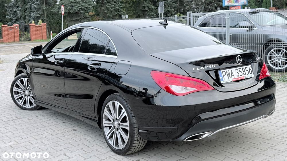 Mercedes-Benz CLA - 37