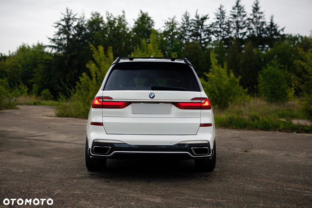 BMW X7 xDrive40i - 4