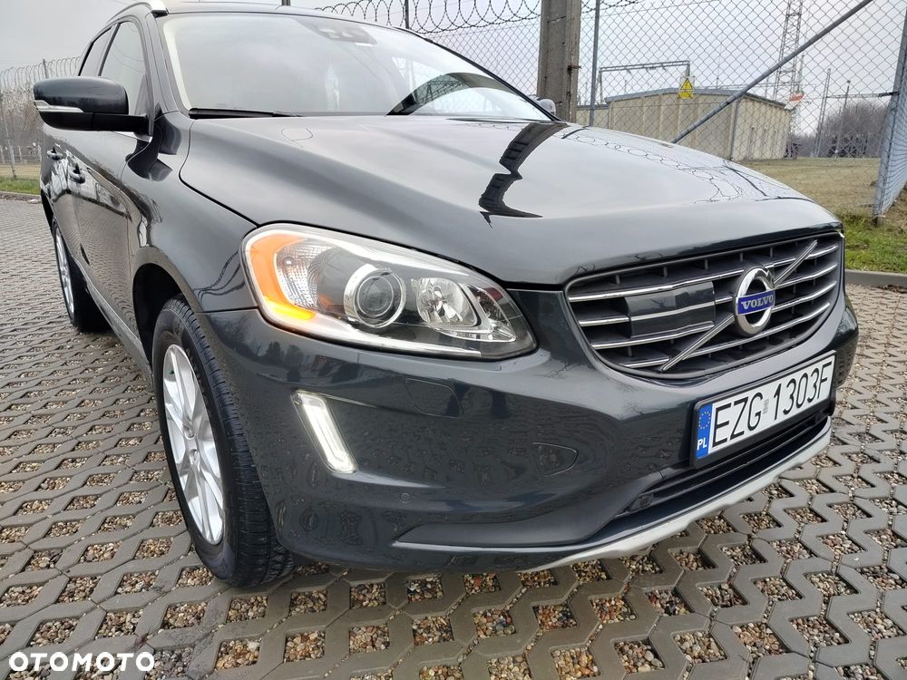 Volvo XC 60 T5 AWD Momentum EU6 - 4