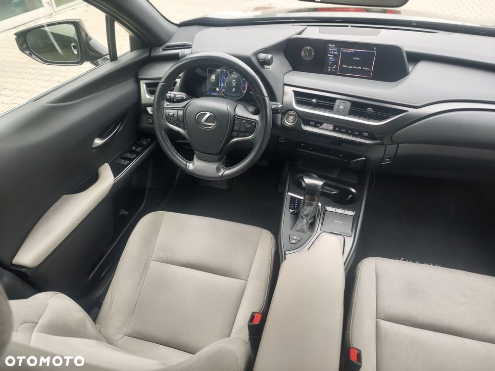 Lexus UX 200 GPF Business Edition 2WD - 11