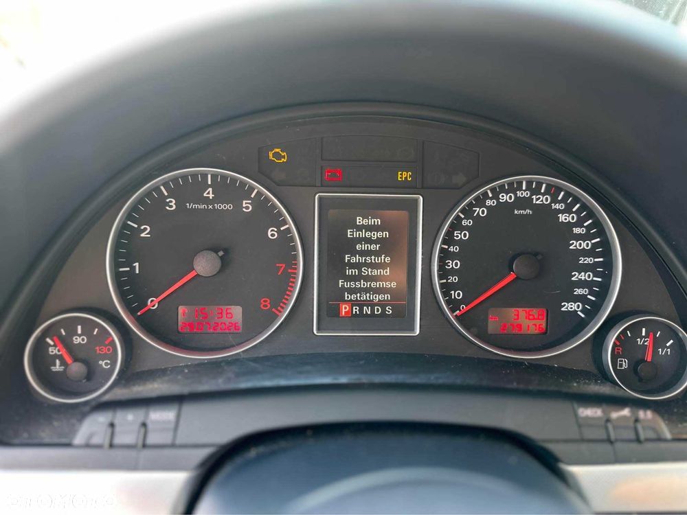 Audi A4 Avant - 4