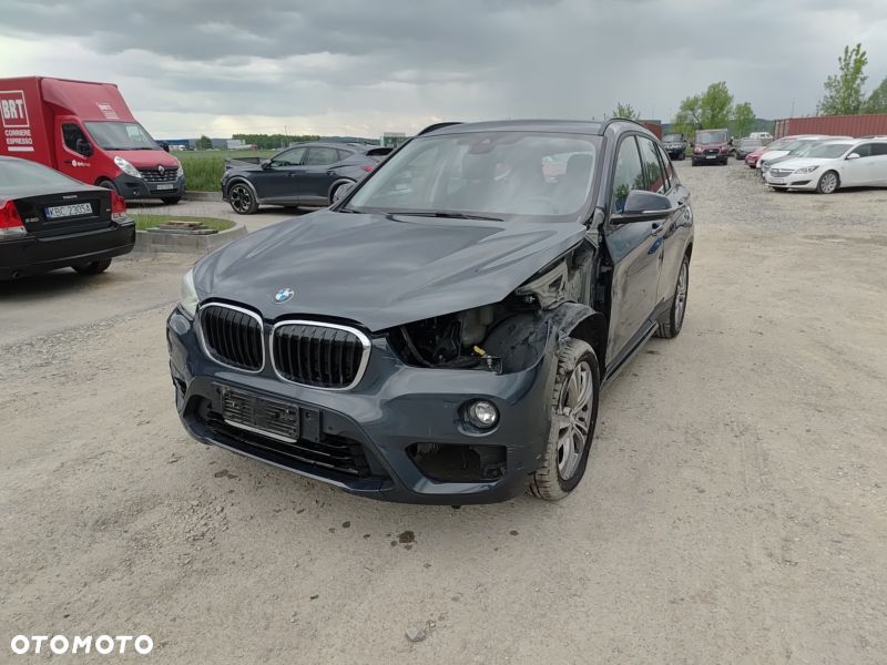 BMW X1 sDrive18i Advantage - 27
