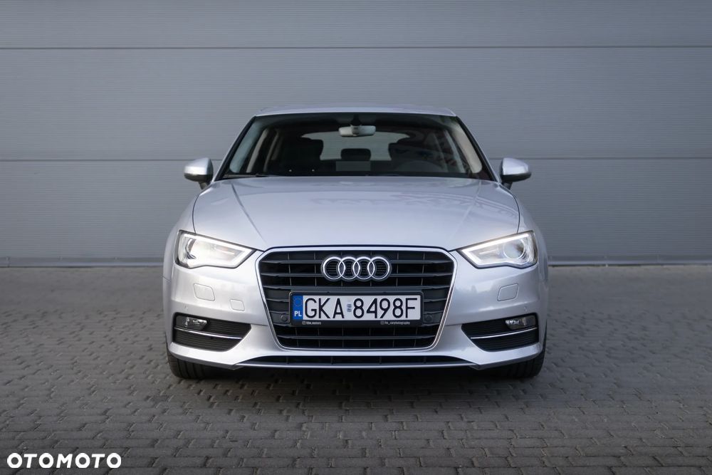 Audi A3 Sportback 1.4 TFSI Ambition - 2