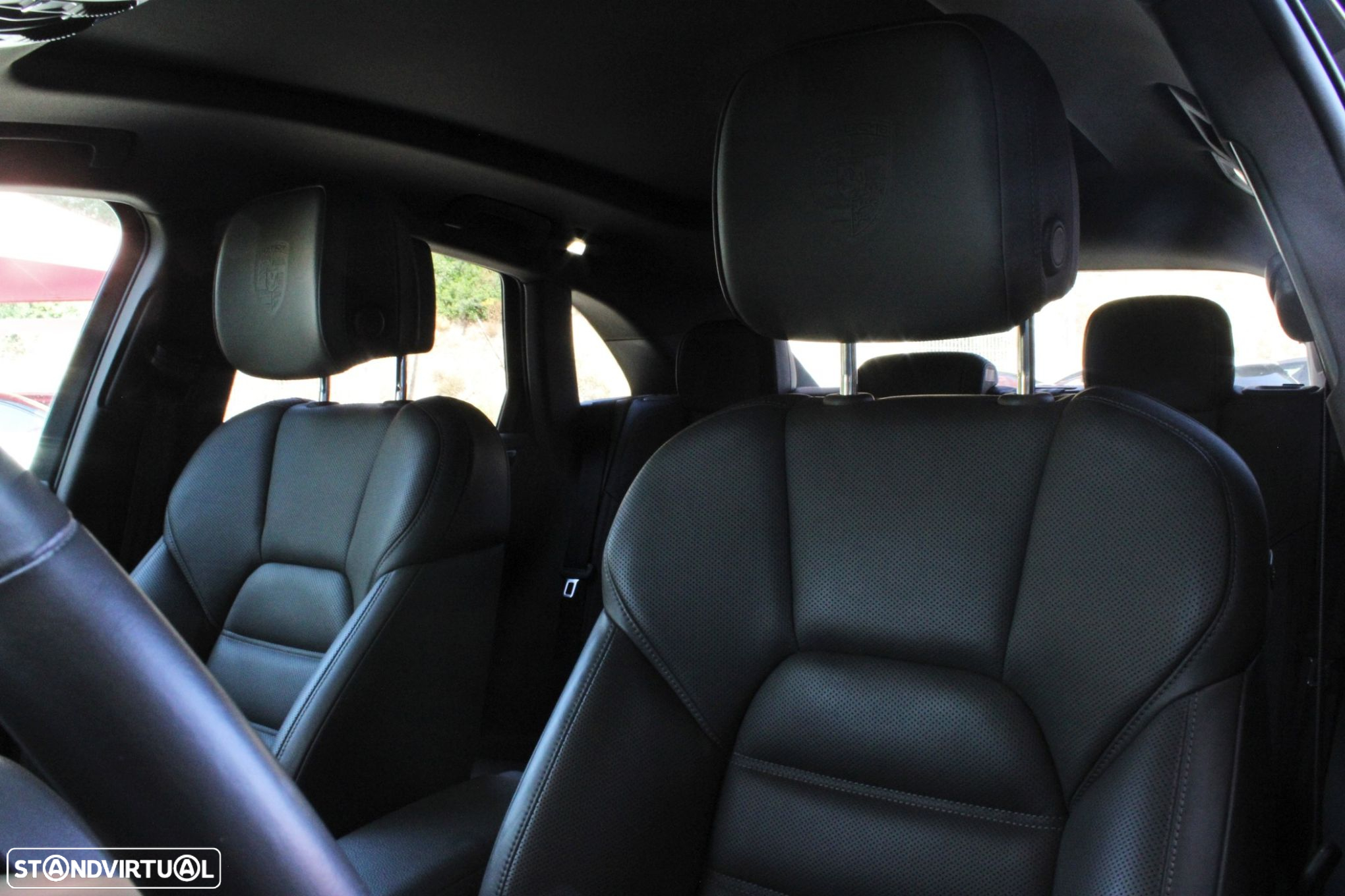 Porsche Macan S - 23