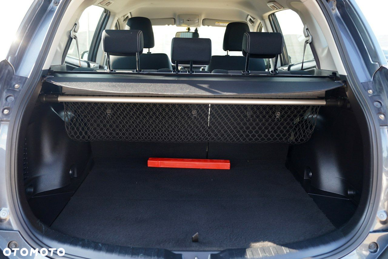 Toyota RAV4 - 10