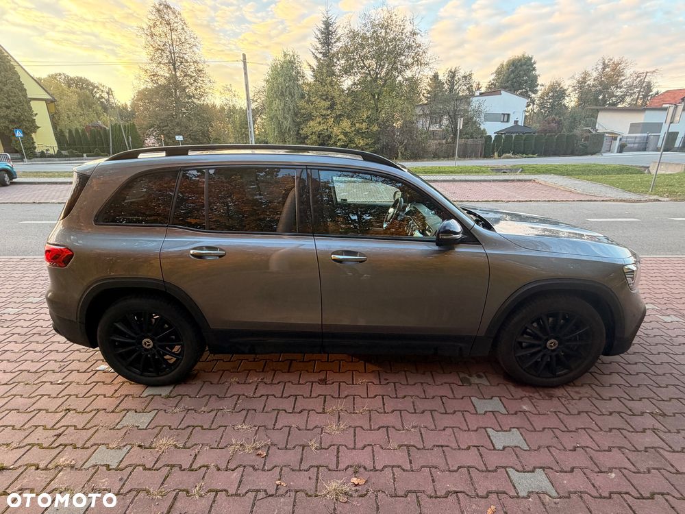 Mercedes-Benz Glb 2022 photo 2