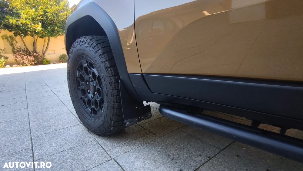 Toyota Land Cruiser 300 - 14