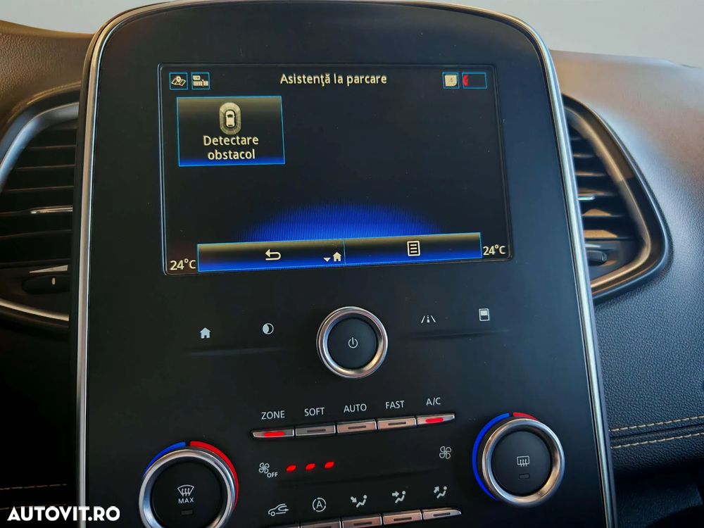 Renault Scenic TCe 140 GPF EDC BUSINESS EDITION - 11