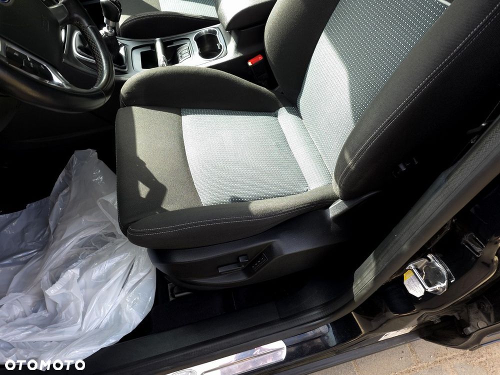 Ford S-Max 2.0 TDCi Trend - 19