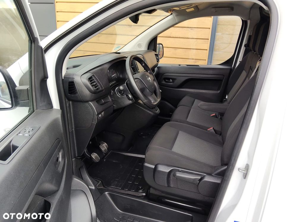 Opel Vivaro - 9