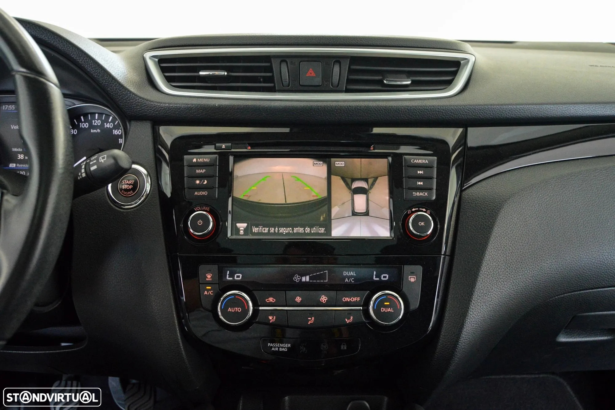 Nissan Qashqai 1.5 dCi N-Connecta J18 - 37