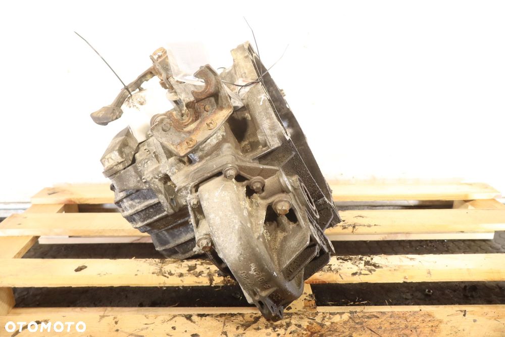 SKRZYNIA BIEGÓW 5 BIEGOWA OPEL ZAFIRA B 2.2 55194293 - 3