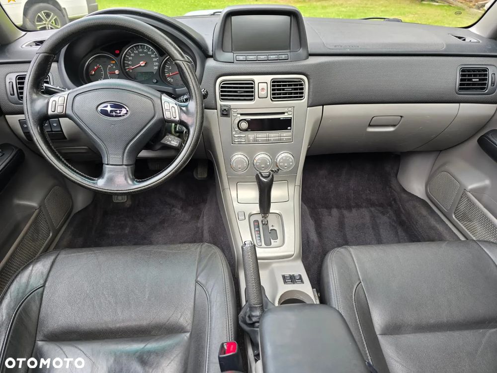 Subaru Forester 2.5XT Automatik Turbo - 13