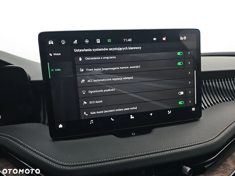 Skoda Superb 2.0 TDI SCR L&K DSG - 18