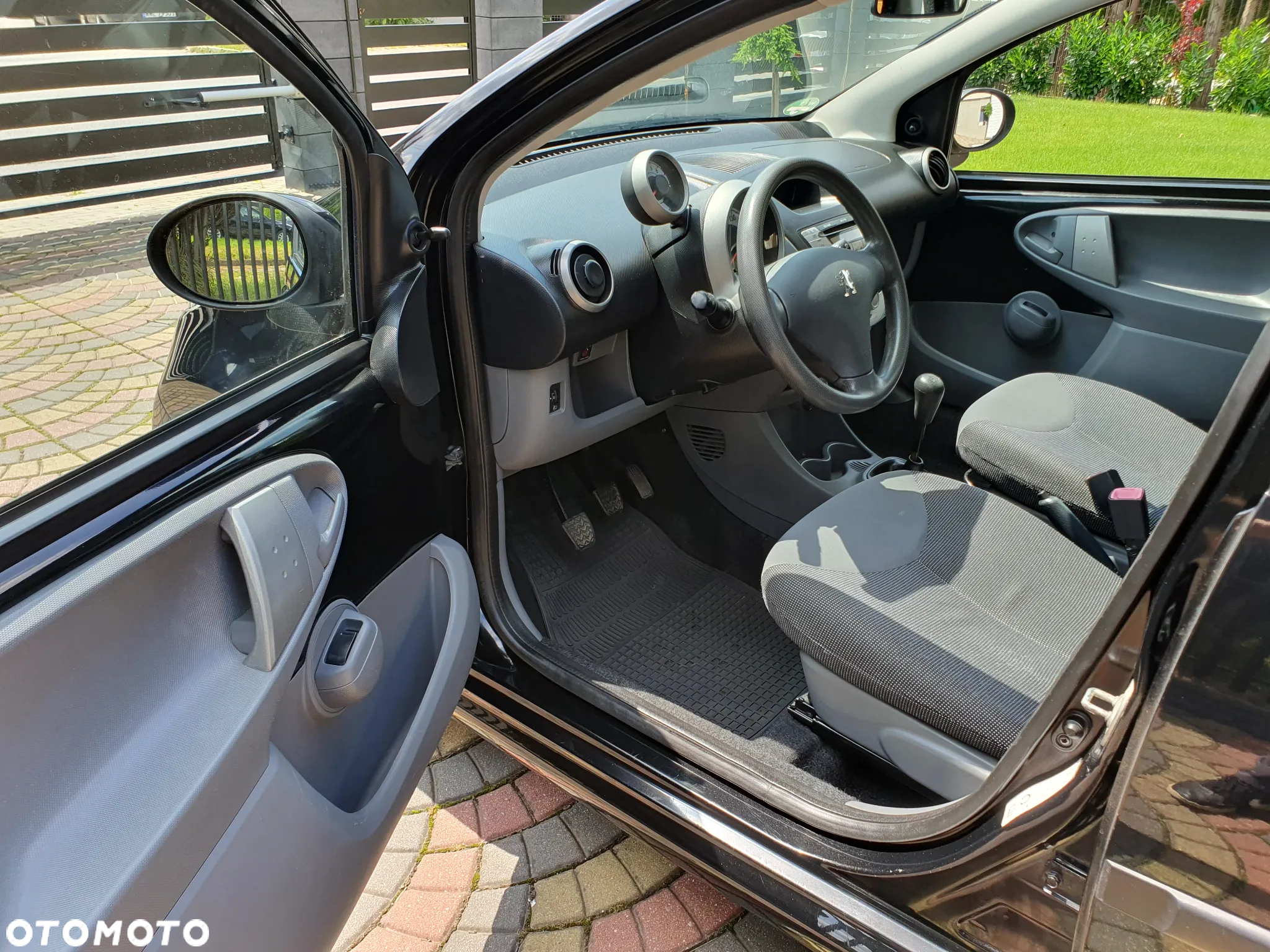 Peugeot 107 1.0 Active - 8