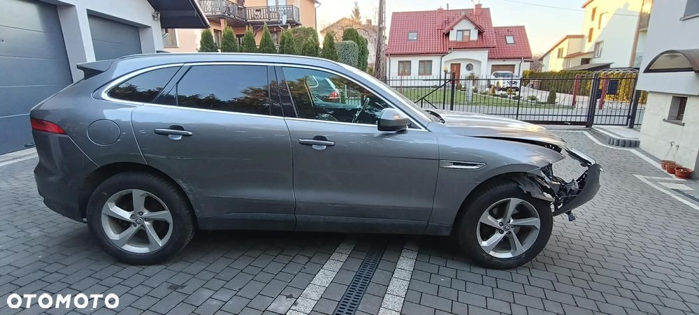 Jaguar F-Pace 2.0 i4D AWD Prestige - 5