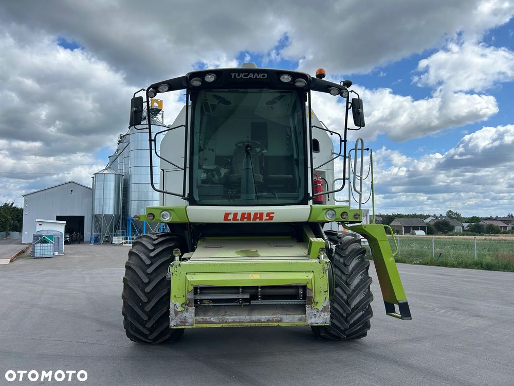 Claas Tucano 440 - 8