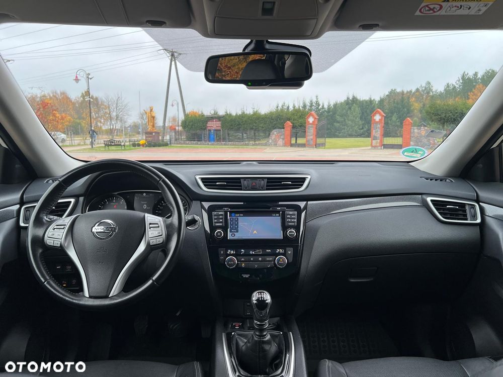 Nissan X-Trail 1.6 DIG-T Tekna - 18