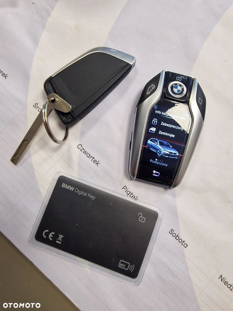 BMW Seria 5 520i mHEV Luxury Line sport - 40