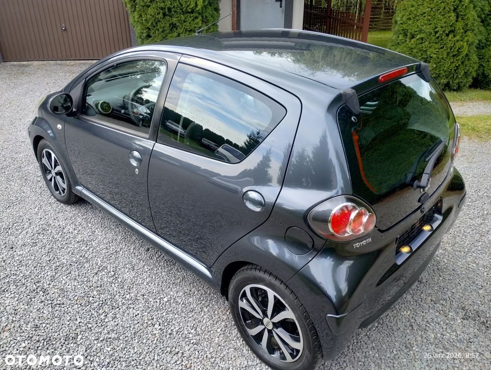 Toyota Aygo - 13