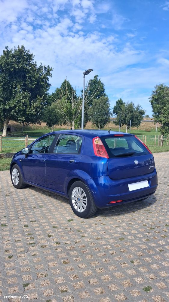 Fiat Grande Punto 1.3 M-Jet Emotion - 11