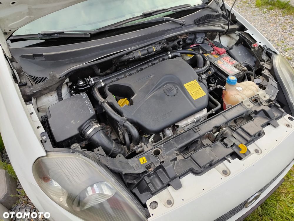 Fiat Grande Punto 1.4 T-Jet 16V Sport - 38