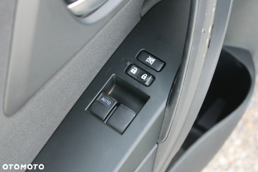 Toyota Auris - 16