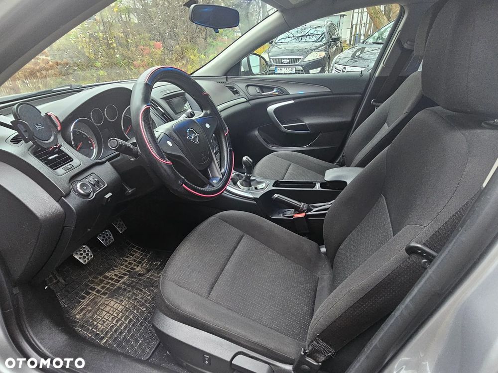 Opel Insignia 1.8 - 11