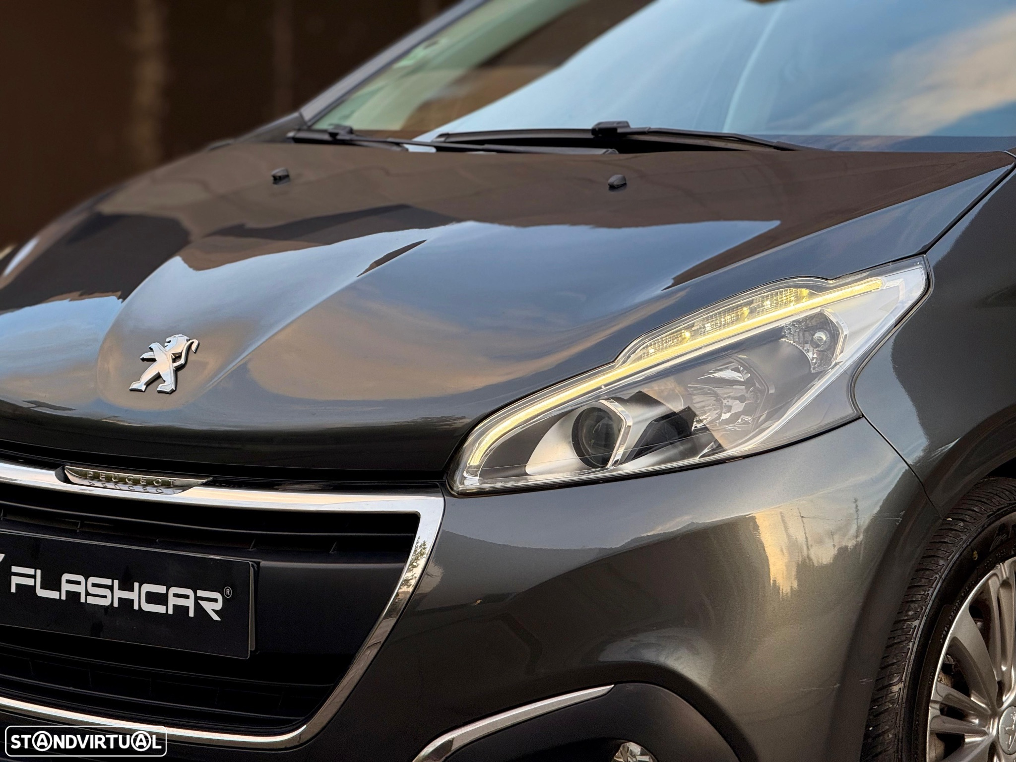Peugeot 208 1.2 VTi SE Style - 22