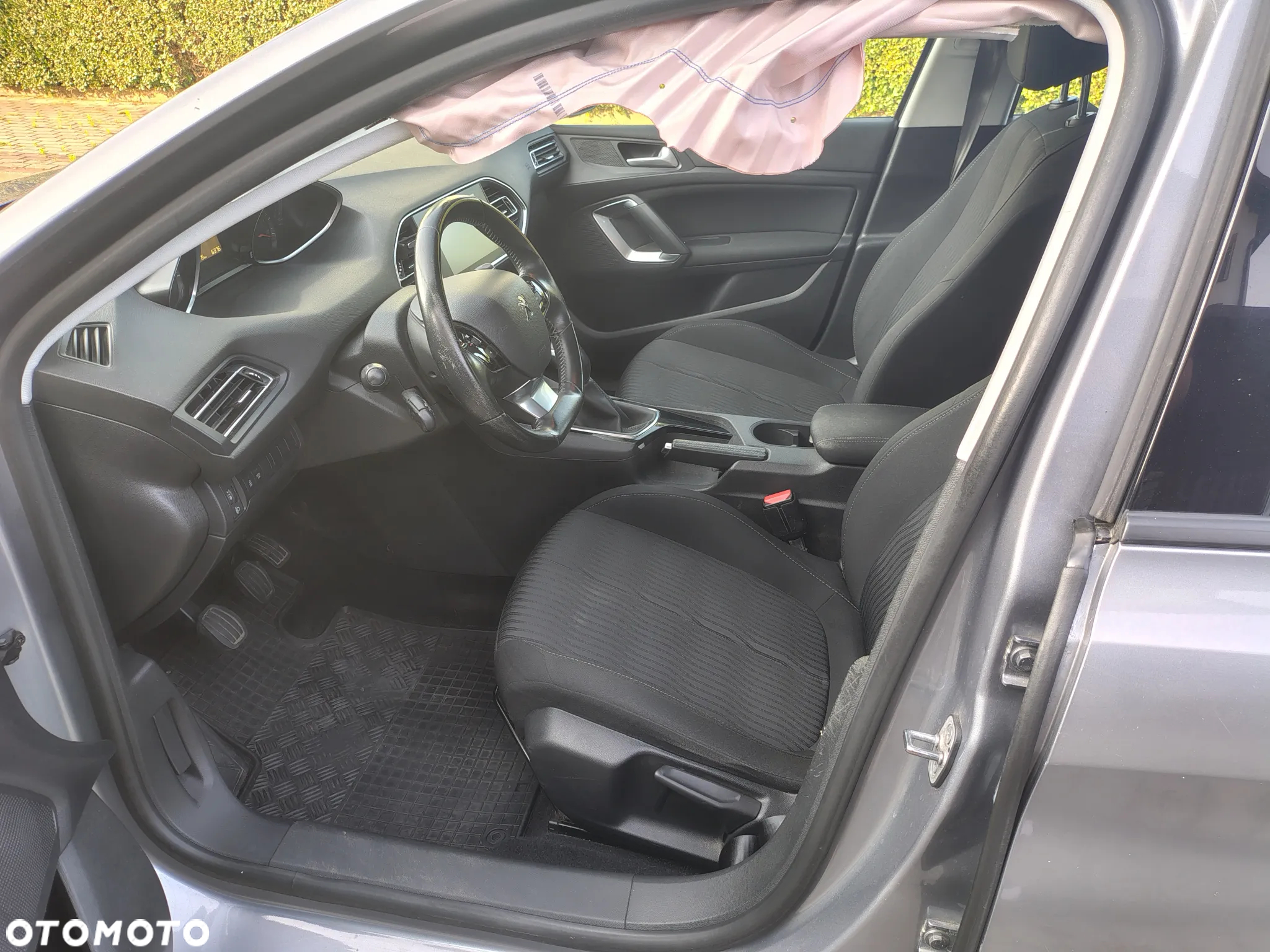Peugeot 308 - 17