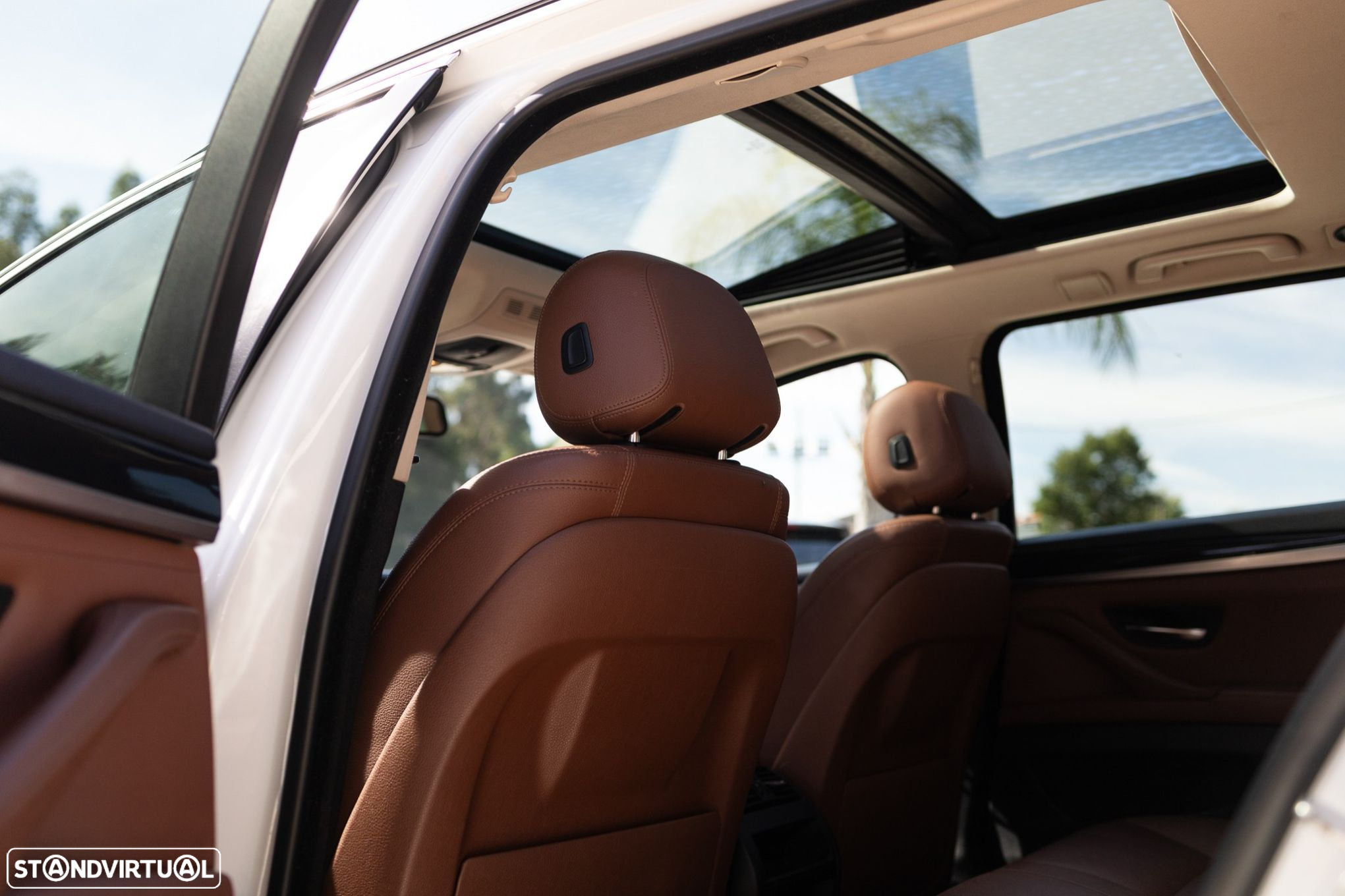 BMW 518 d Line Luxury Auto - 12