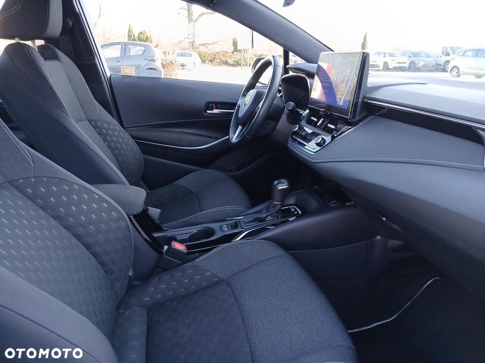 Toyota Corolla 1.8 Hybrid Comfort - 9