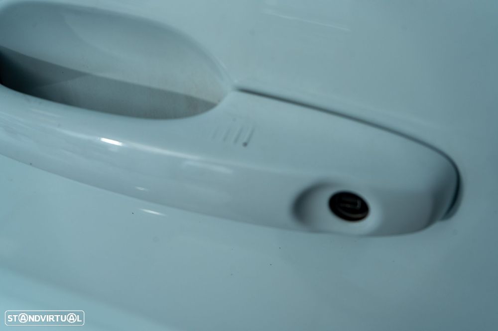 Ford Focus SW 1.5 TDCi EcoBlue Business - 28