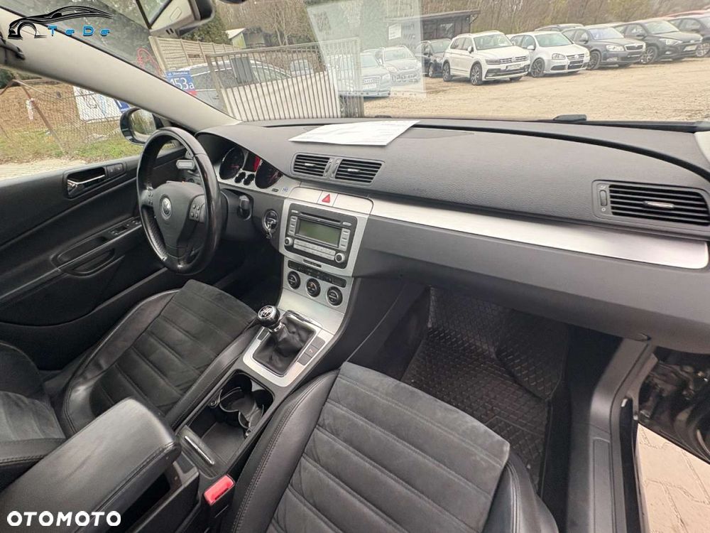 Volkswagen Passat Variant 2.0 TDI DPF 4Mot Comfortline - 28