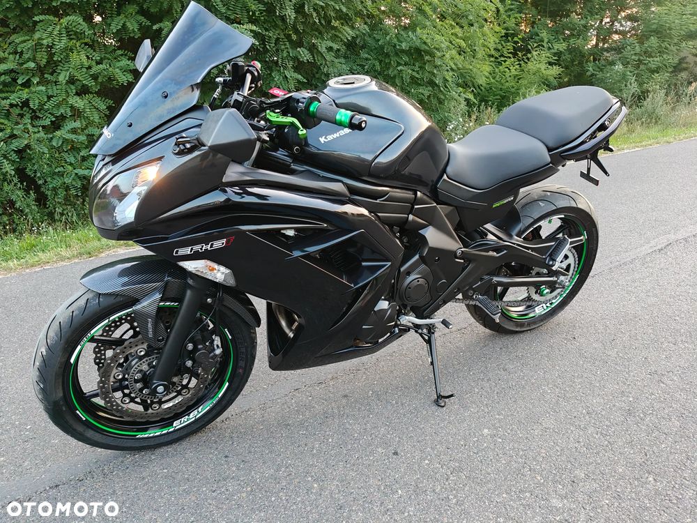 Kawasaki ER - 7