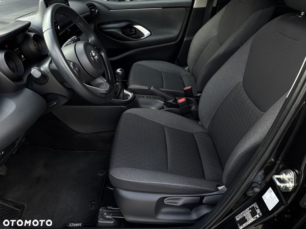 Toyota Yaris - 13