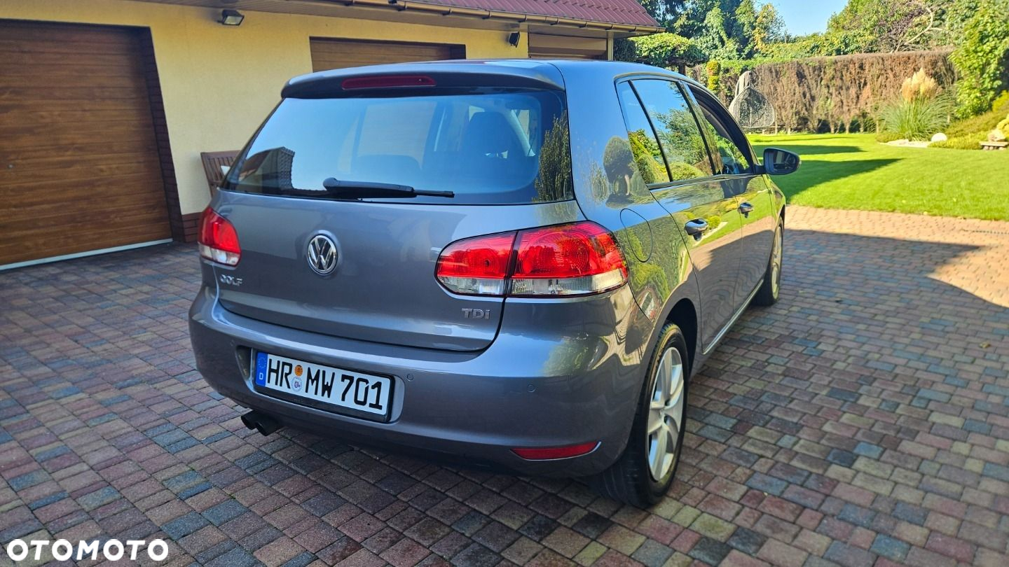Volkswagen Golf - 9