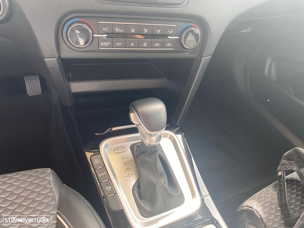 Kia XCeed - 19