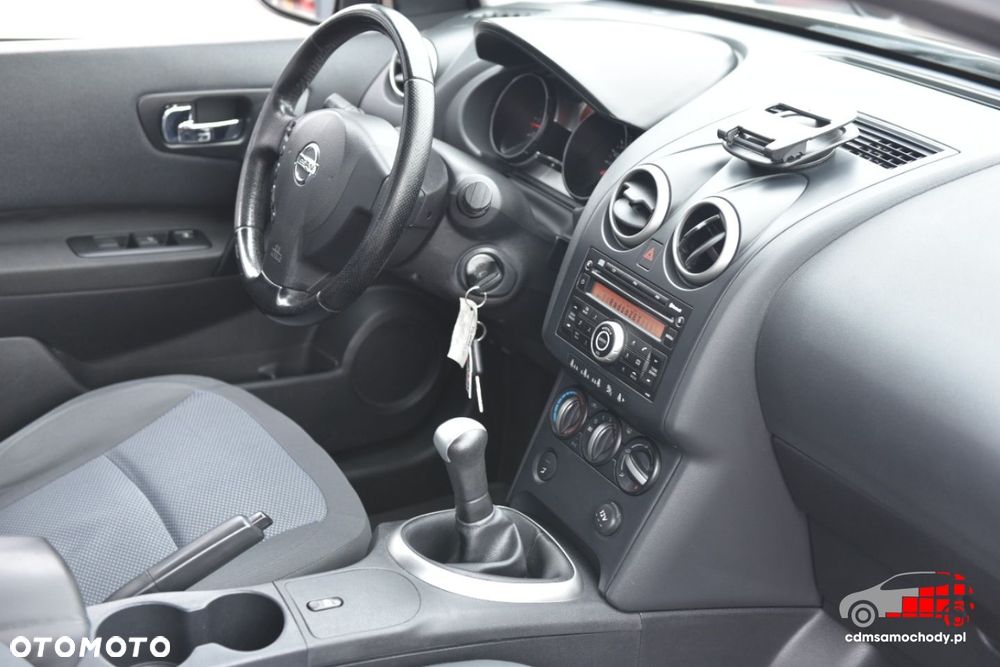Nissan Qashqai - 22